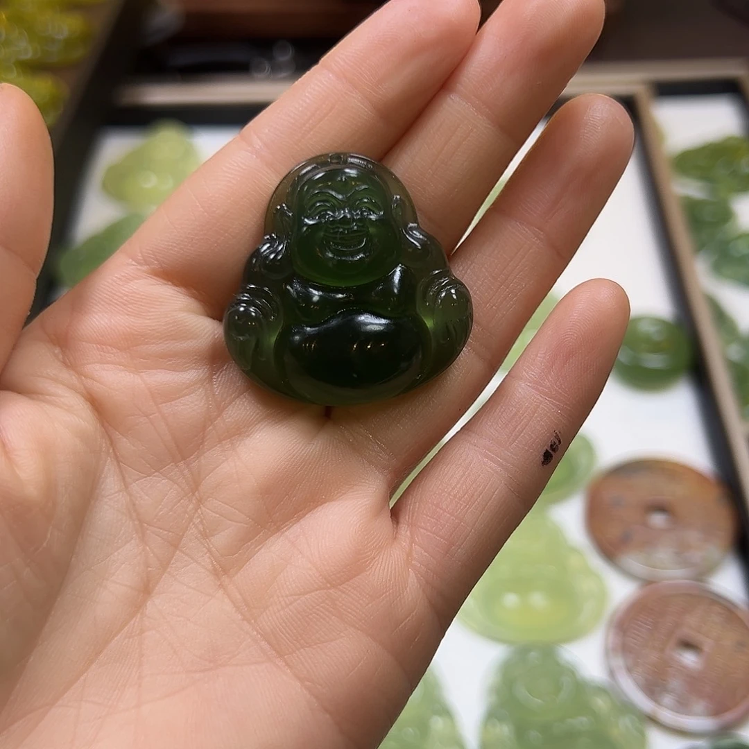 幸****蛇纹石玉未镶嵌吊坠