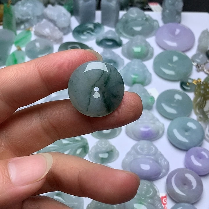 翡翠未镶嵌项圈天然翡翠