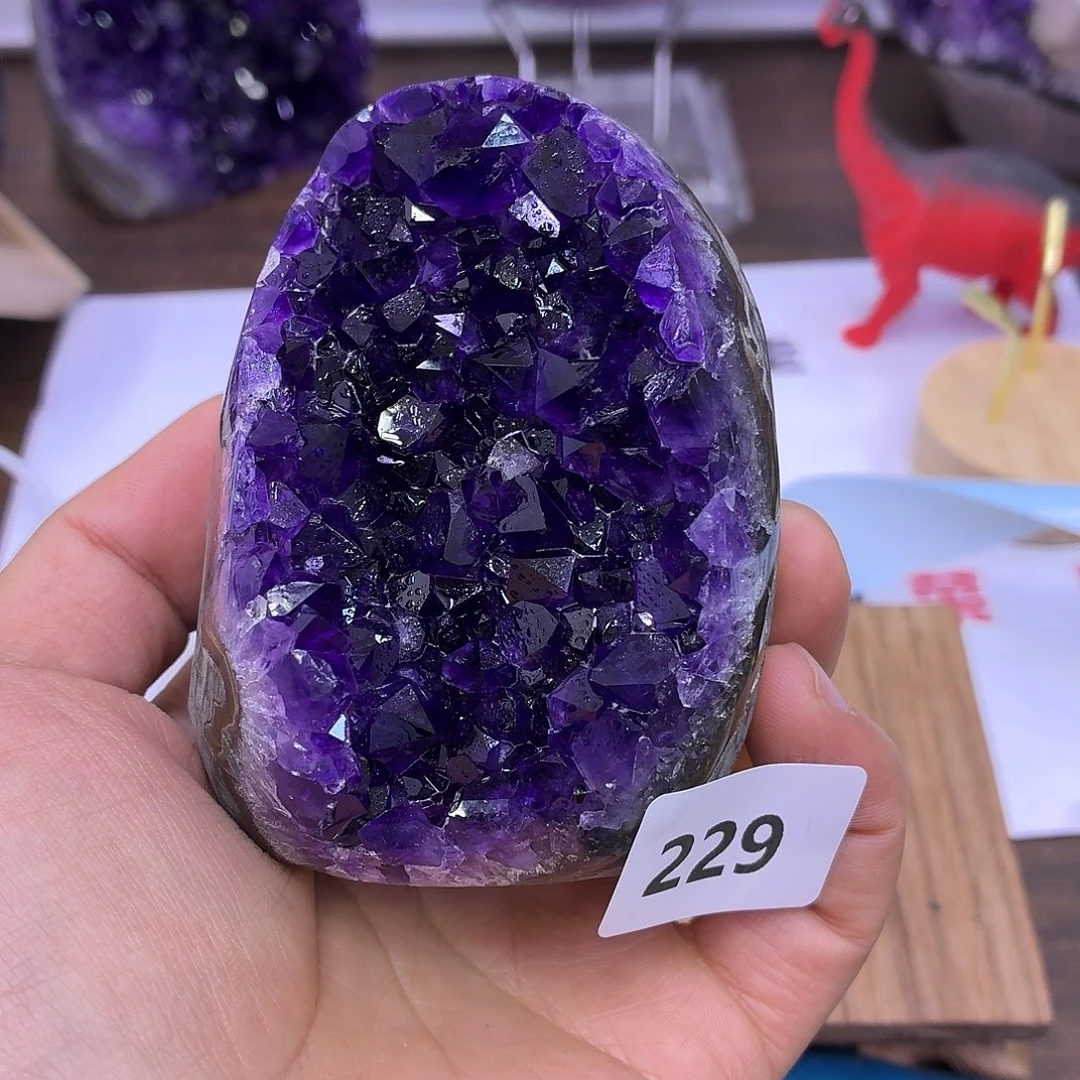 大型摆件（非配饰）紫晶未镶嵌