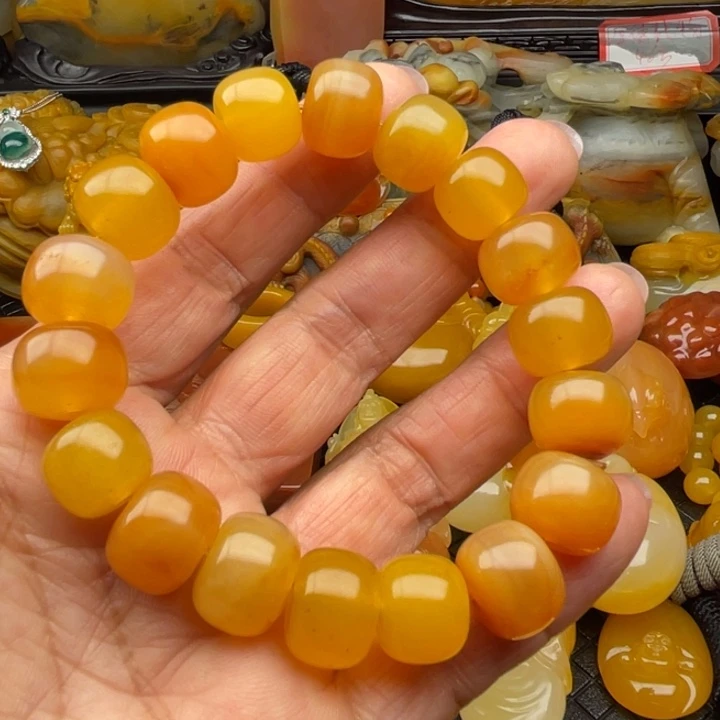 石英质玉（黄龙玉）未镶嵌玉牌
