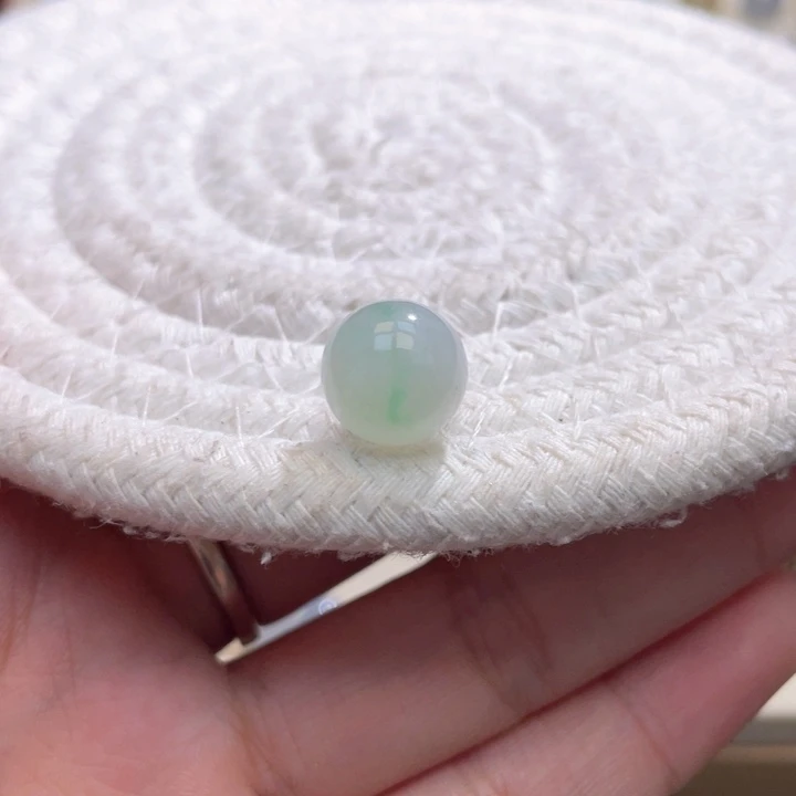 散珠翡翠飘金丝绿圆珠卡11.2mm