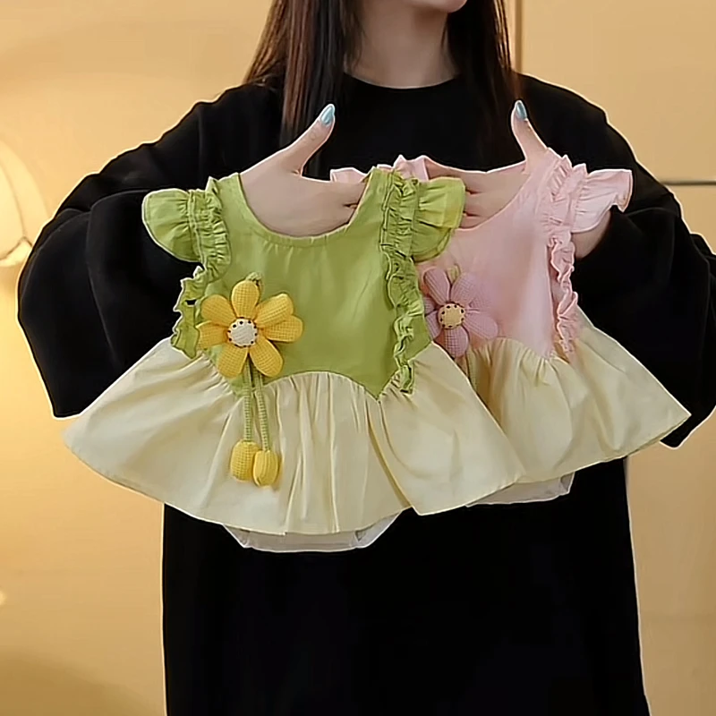 MT婴儿夏装可爱洋气女宝宝三角哈衣太阳花飞袖新生公主裙ZPX5221