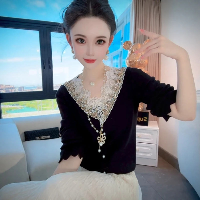 大码女装蕾丝v领钉珠黑色针织开衫秋季新款胖mm遮肚显瘦打底上衣