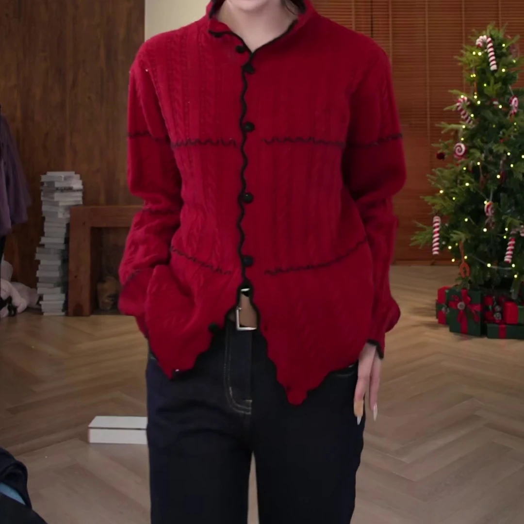 韩系撞色设计感木耳边开衫上衣秋冬新款简约百搭单排扣长袖毛衣女