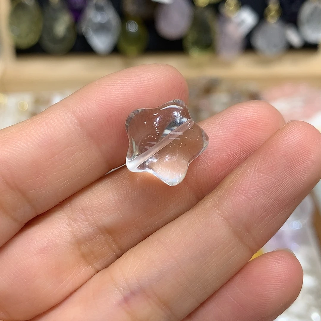 未镶嵌颈饰水晶天然