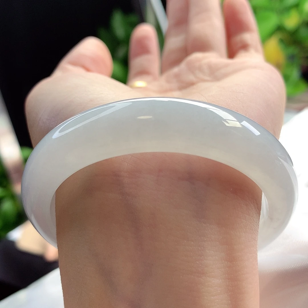 未镶嵌手镯翡翠55-56白月光冰胶质地捡漏