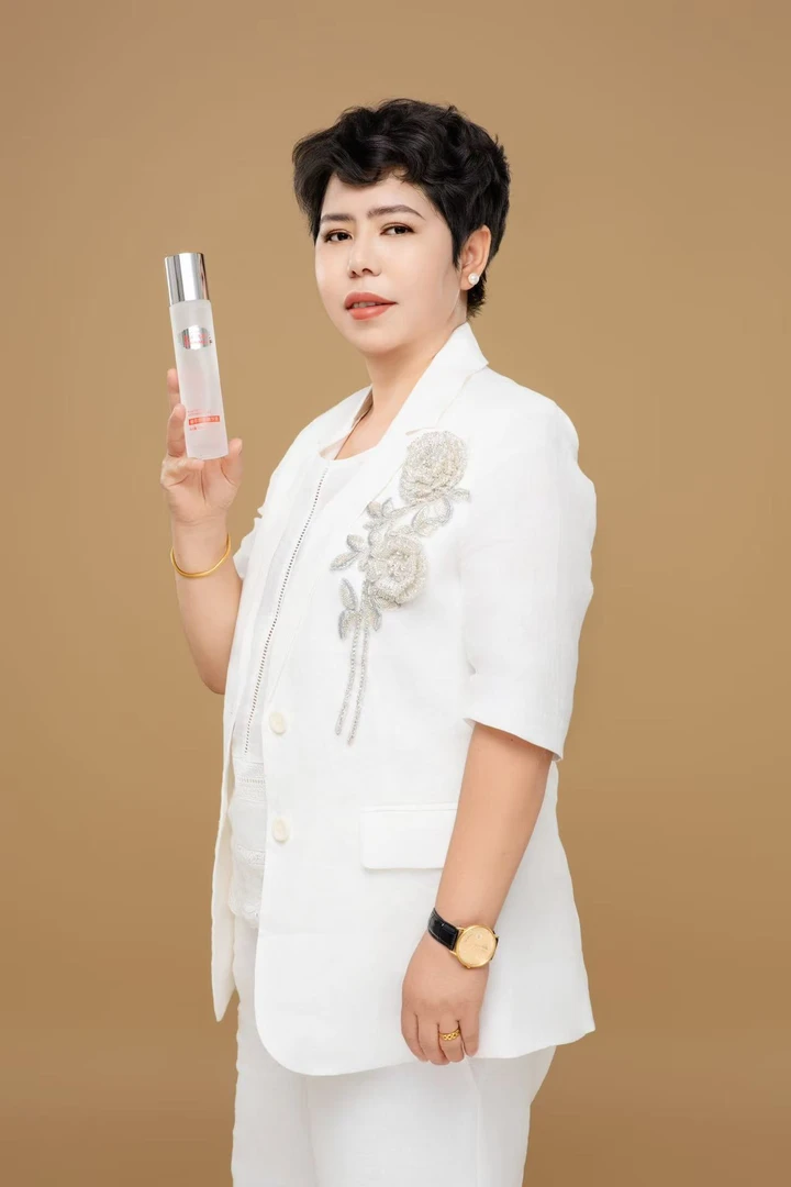 落满纳斯植萃舒护精华液保湿保湿保湿保湿原液护肤补水