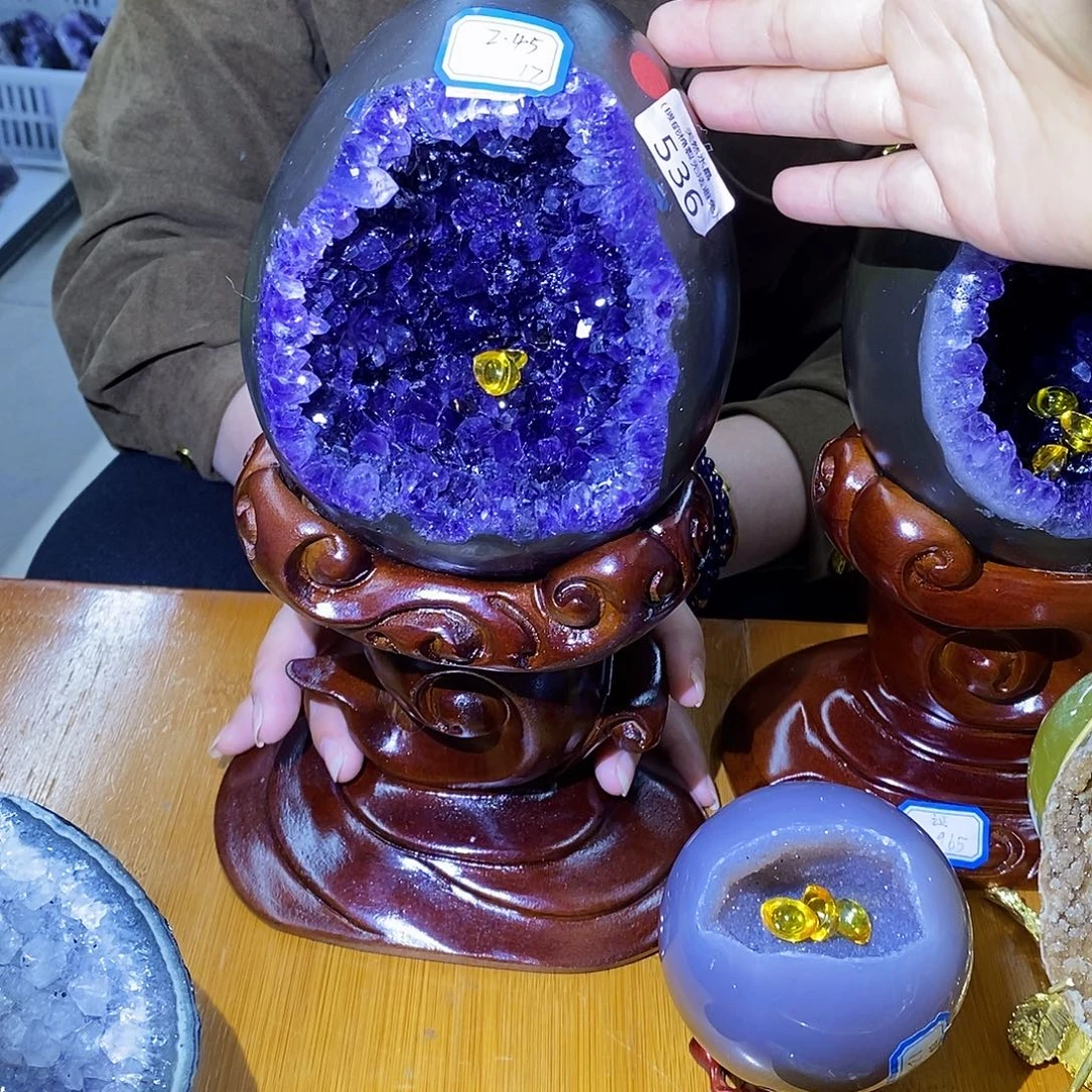 紫晶未镶嵌大型摆件（非配饰）1