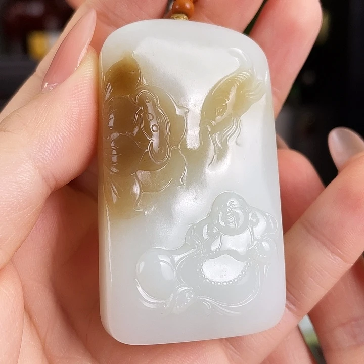 和田玉未镶嵌颈饰定制发货