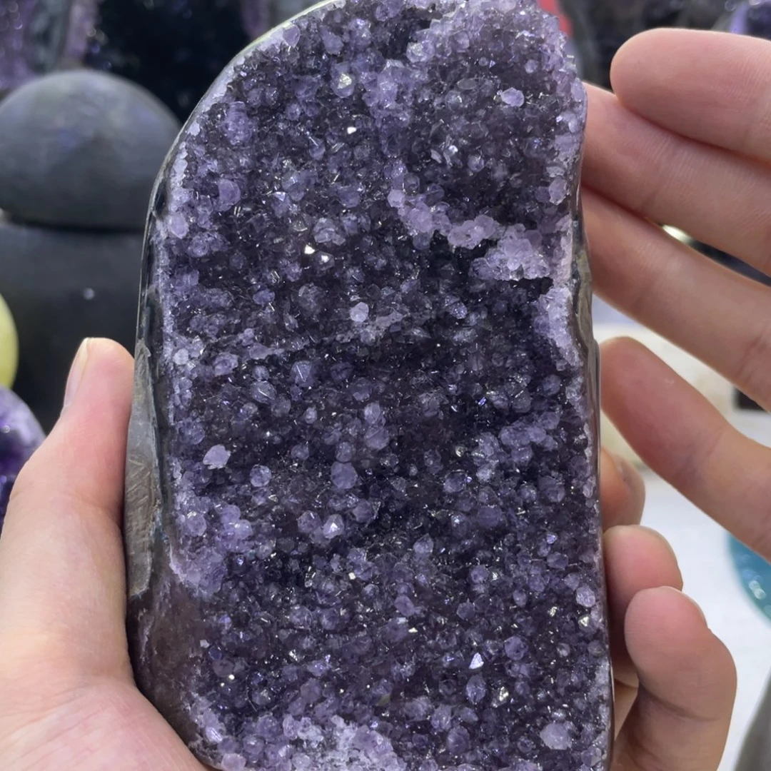 未镶嵌珠宝半成品水晶