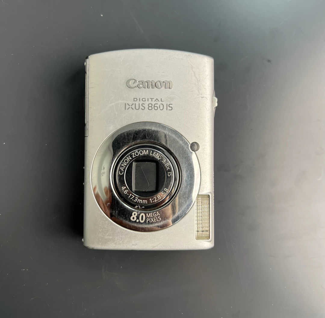 8新 Canon/佳能 ixus860 屏幕有漏液 不影响正常出片成色如图
