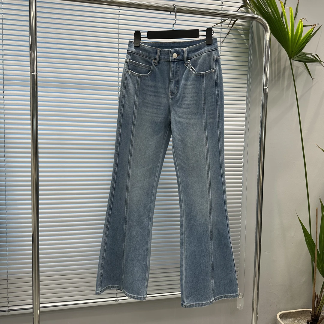 582 时尚百搭显瘦牛仔长裤