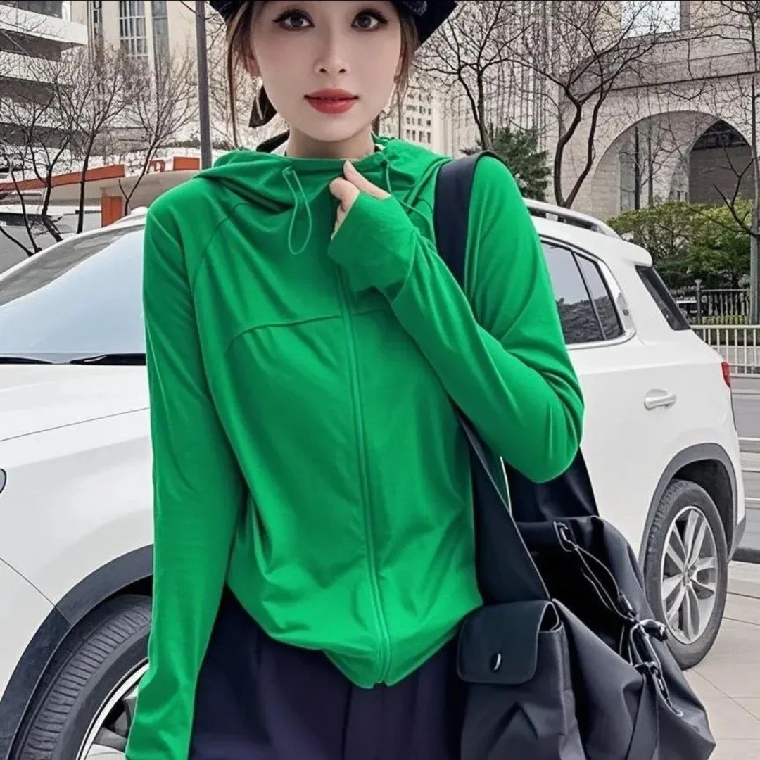 欧货时尚连帽防晒衣女2025夏季新款轻薄透气简约休闲百搭上衣外套