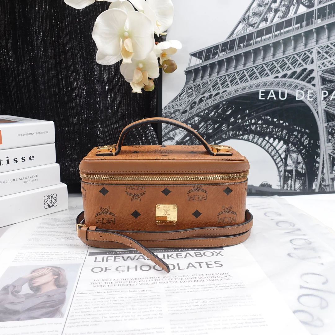 95新 MCM 单肩包/T10233193