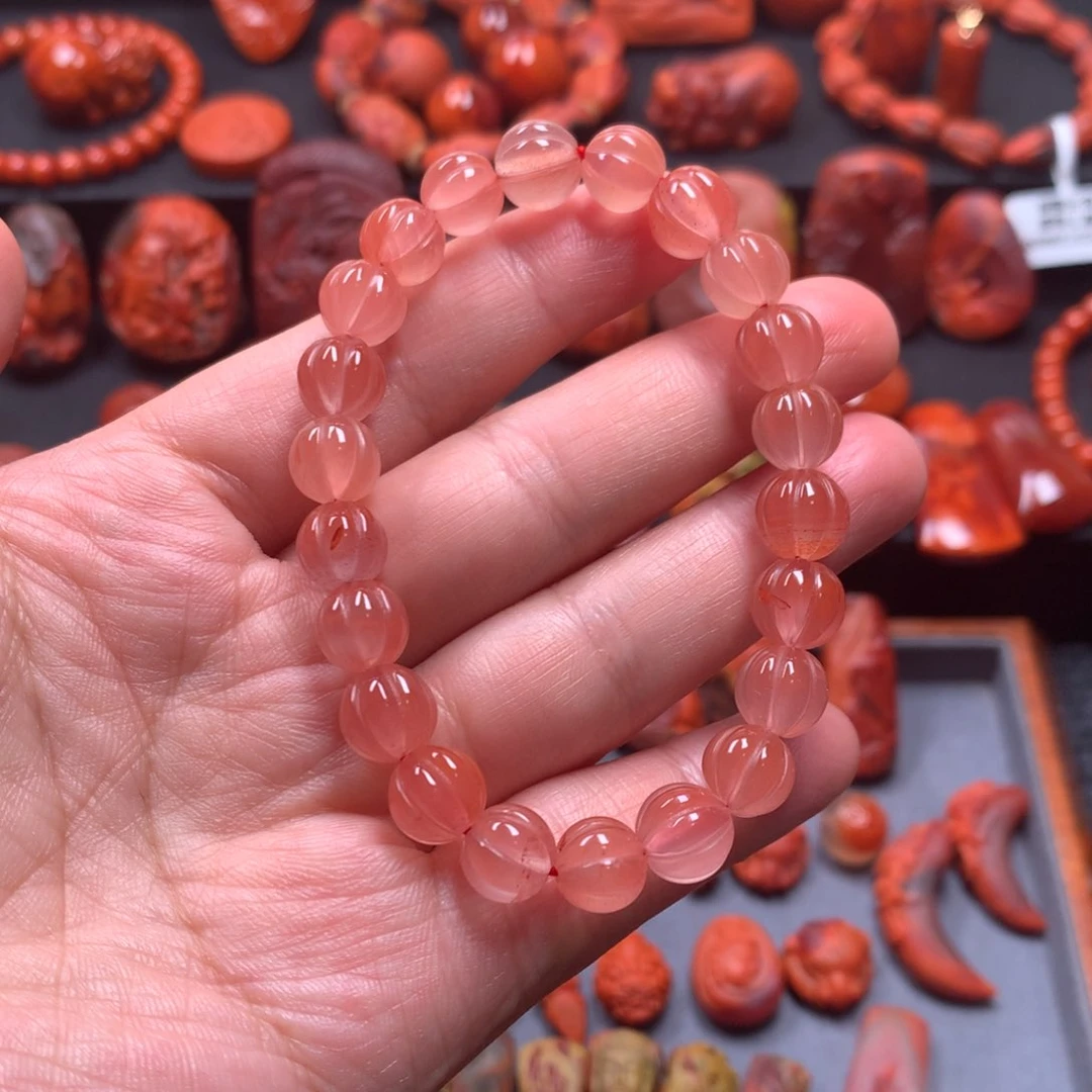 南红玛瑙手串未镶嵌
