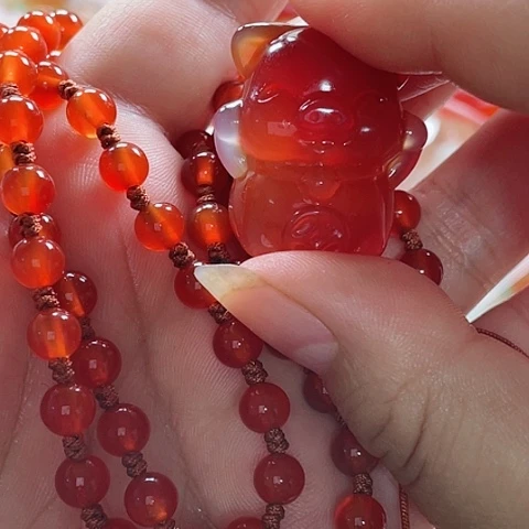 玛瑙/玉髓颈饰未镶嵌小***?