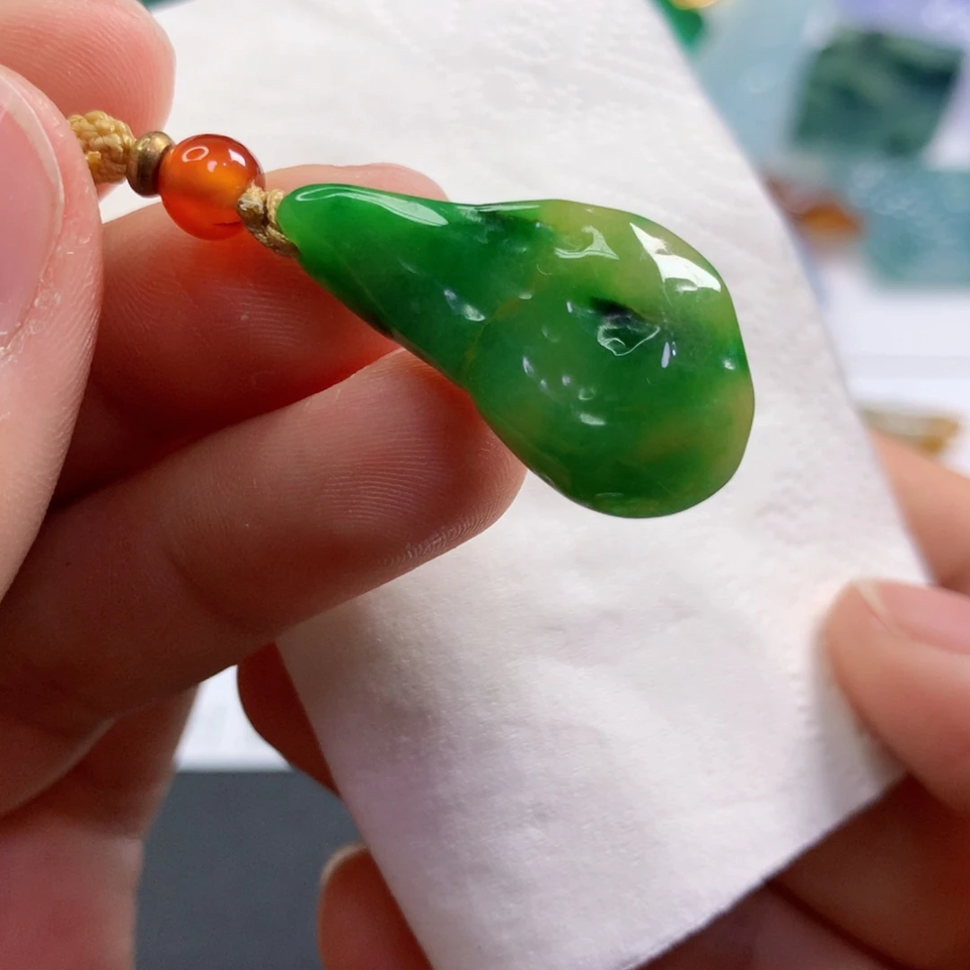 【闪购商品】翡翠吊坠(不含链)足铂镶嵌