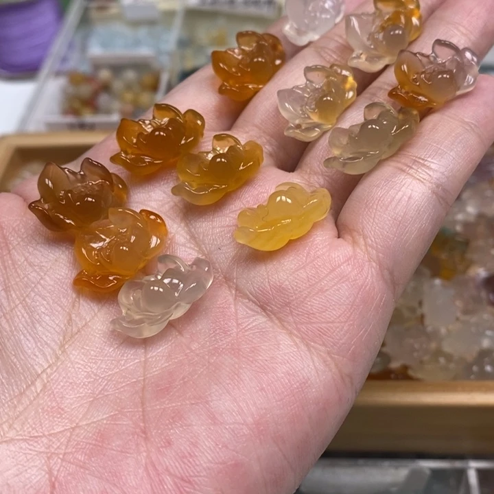 未镶嵌吊坠(不含链)玛瑙/玉髓2个莲花