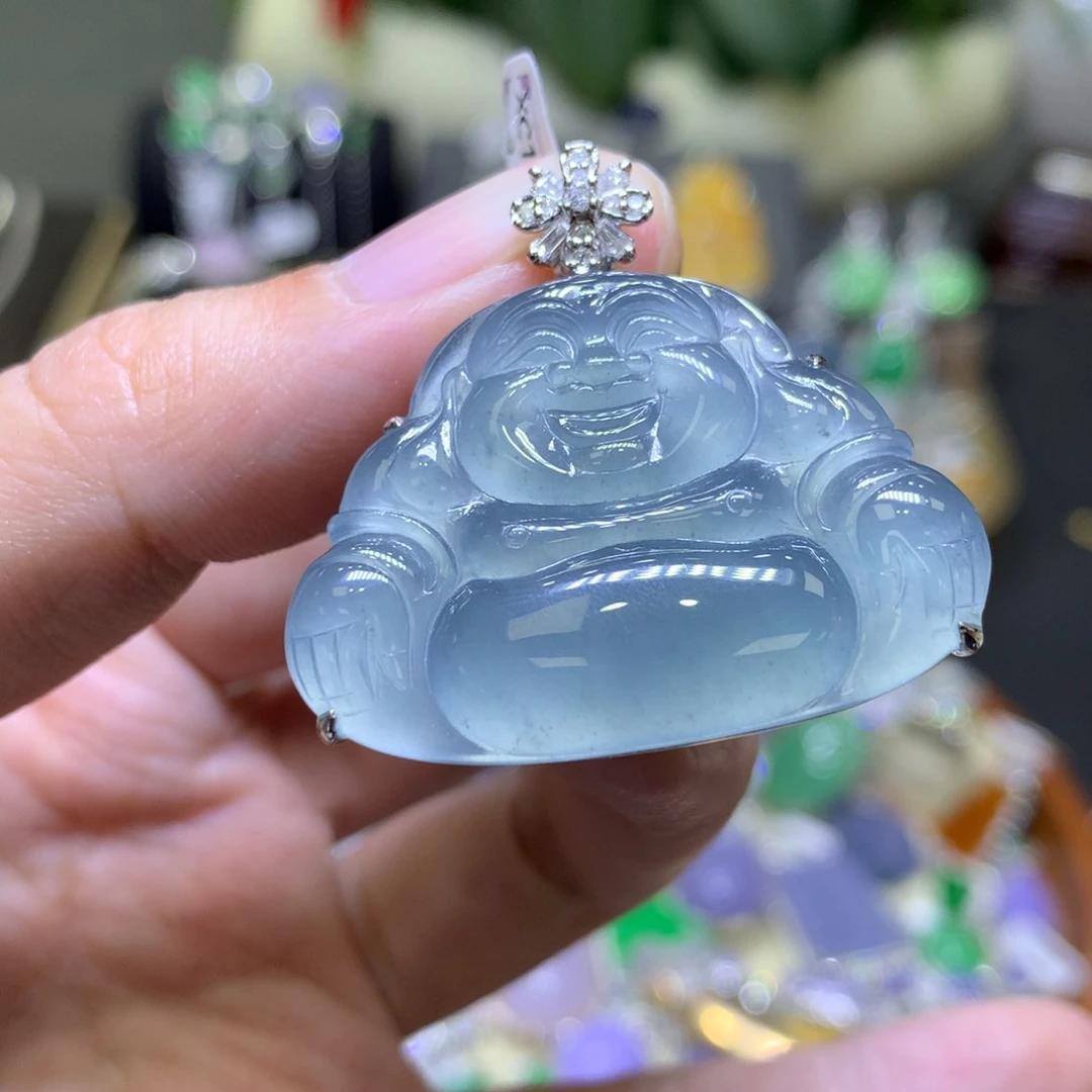 翡翠颈饰18K金镶嵌翡翠吊坠项链