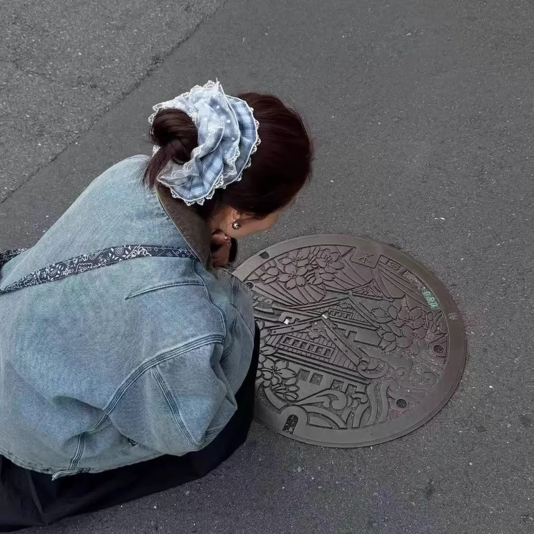 韩系蕾丝格子头绳女感大肠发圈2025新款扎头发橡皮筋气质花苞头花