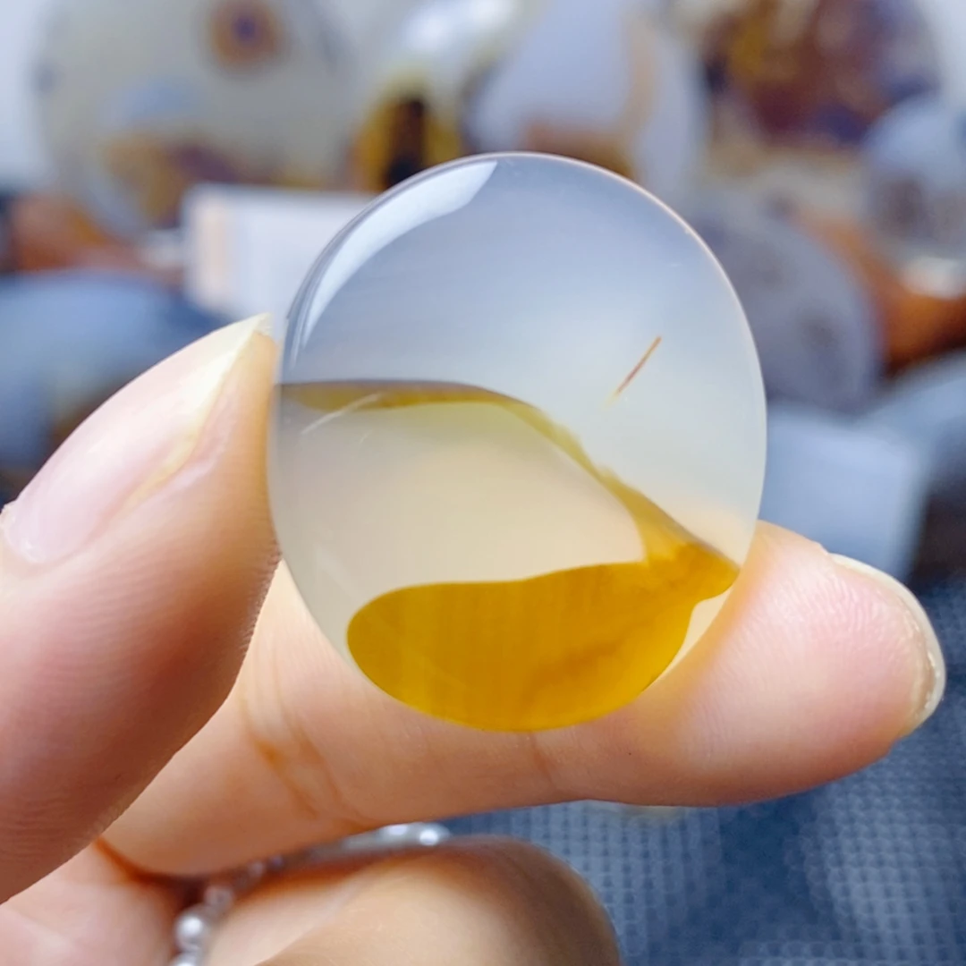 玛瑙/玉髓未镶嵌珠宝奇石