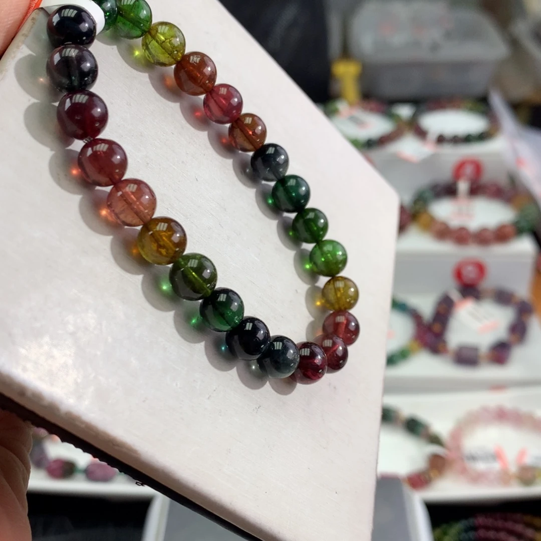 手链未镶嵌碧玺       7.8mm。