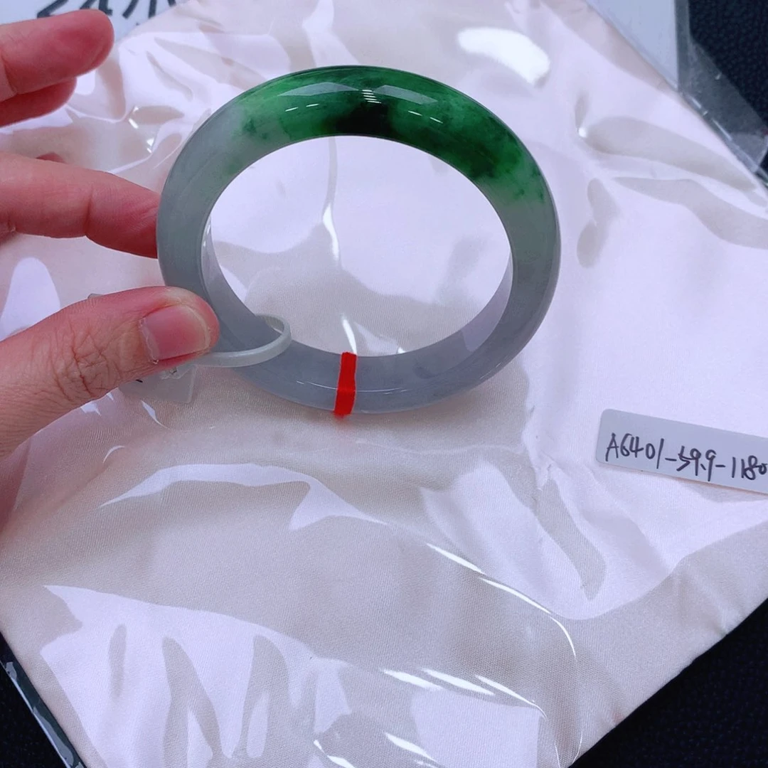 未镶嵌手镯翡翠缅甸翡翠手镯