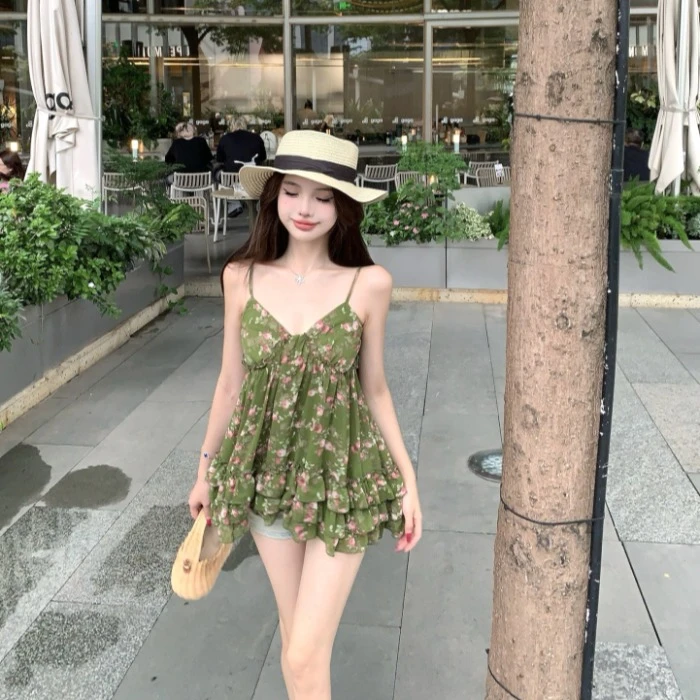 复古绿色碎花v领吊带背心女夏季无袖外穿宽松设计感短款辣妹上衣