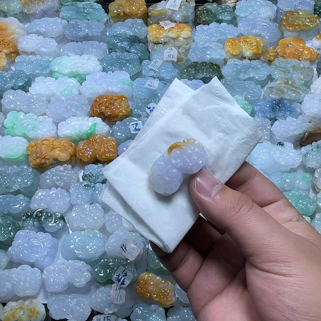 定制翡翠未镶嵌天然翡翠