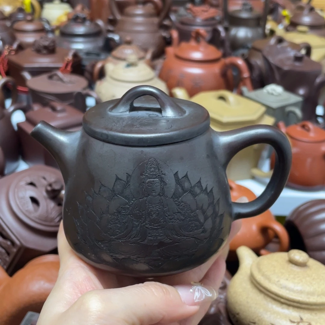 底槽青茶壶紫砂艺术作品