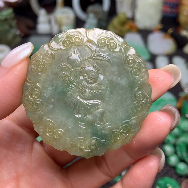 翡翠挂件未镶嵌清