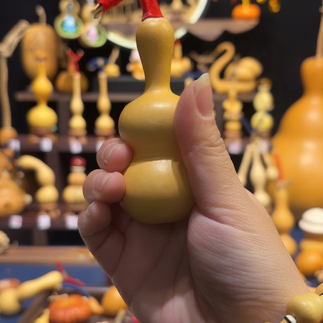 迎***兜大叶紫檀（黑酸枝木类）