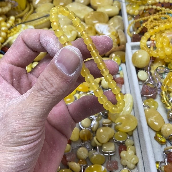 蜜蜡未镶嵌裸石多样性发货