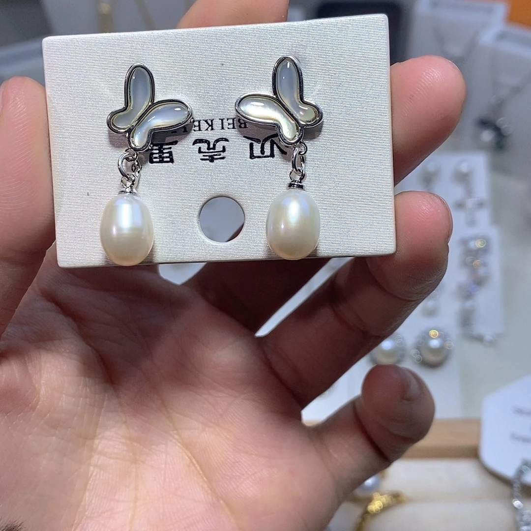 淡水珍珠未镶嵌耳饰