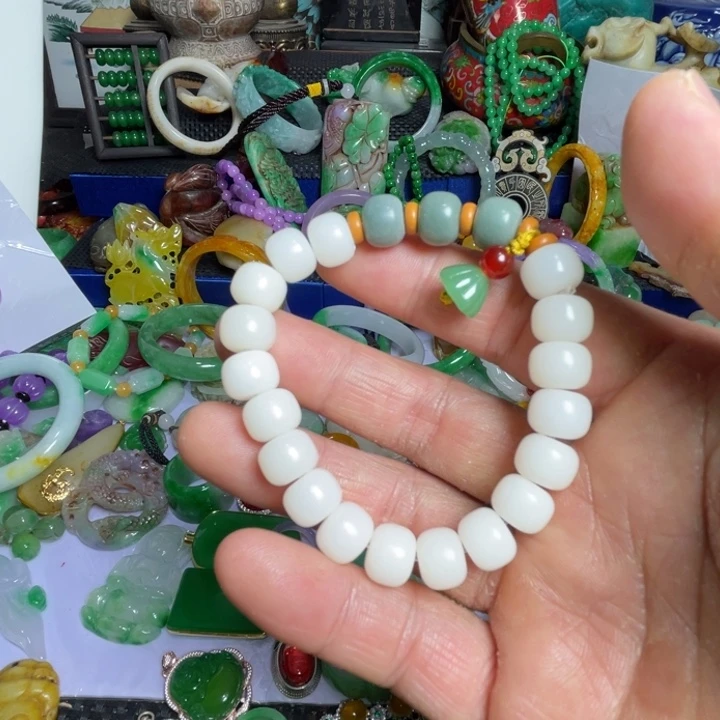 手串滴血莲花菩提