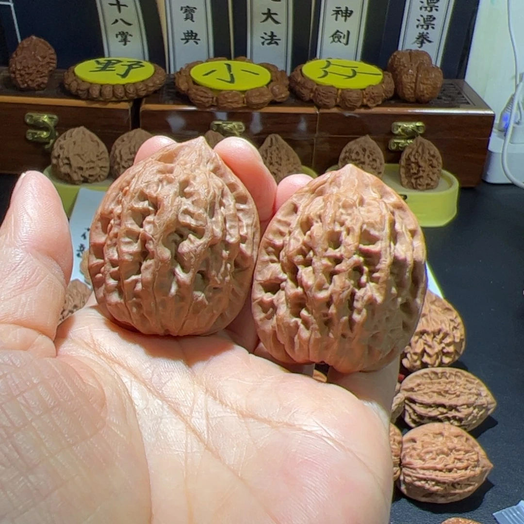 文玩核桃把件?天外陨铁