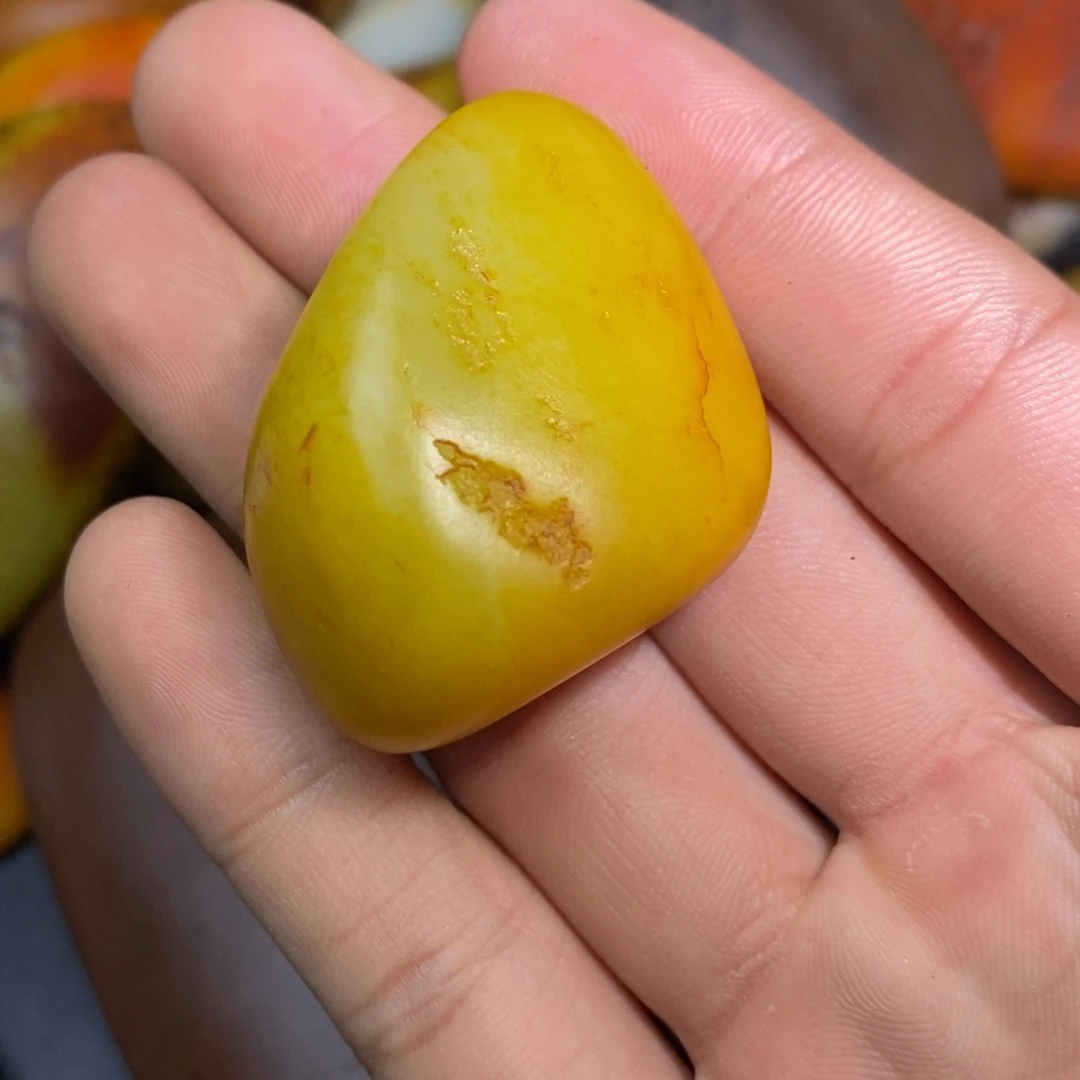 和田玉未镶嵌珠宝奇石