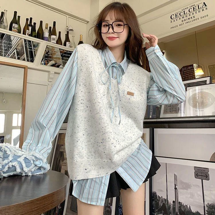 【万达撤柜】新款条纹衬衫领长袖上衣女针织叠穿毛衣马甲背心