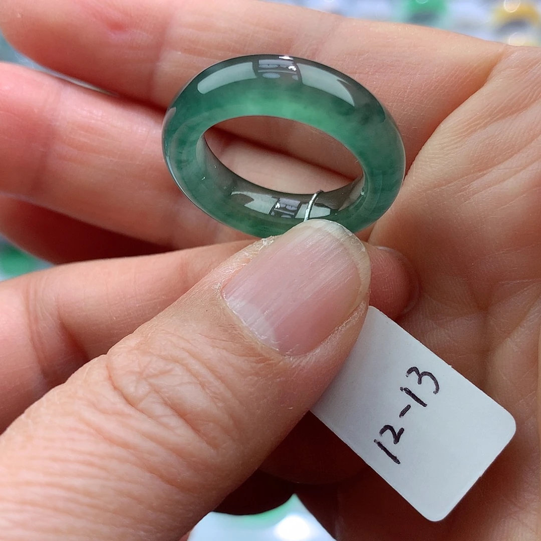 翡翠戒指未镶嵌12-13号