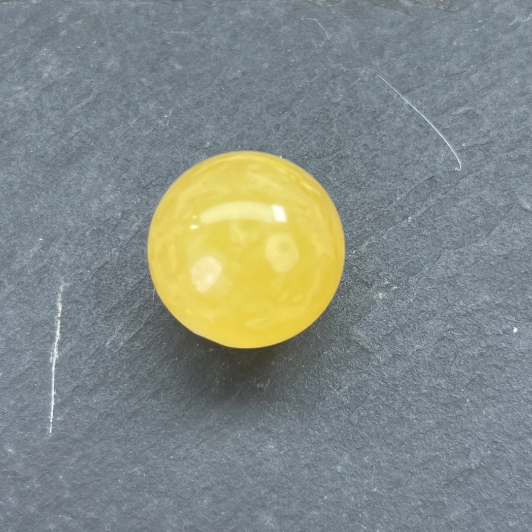 B304天然蜜蜡琥珀鸡油黄圆珠
