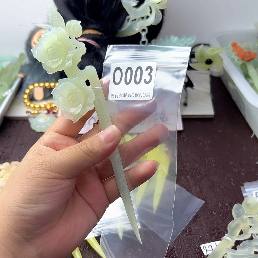 合金蛇纹石玉发饰楚*梦