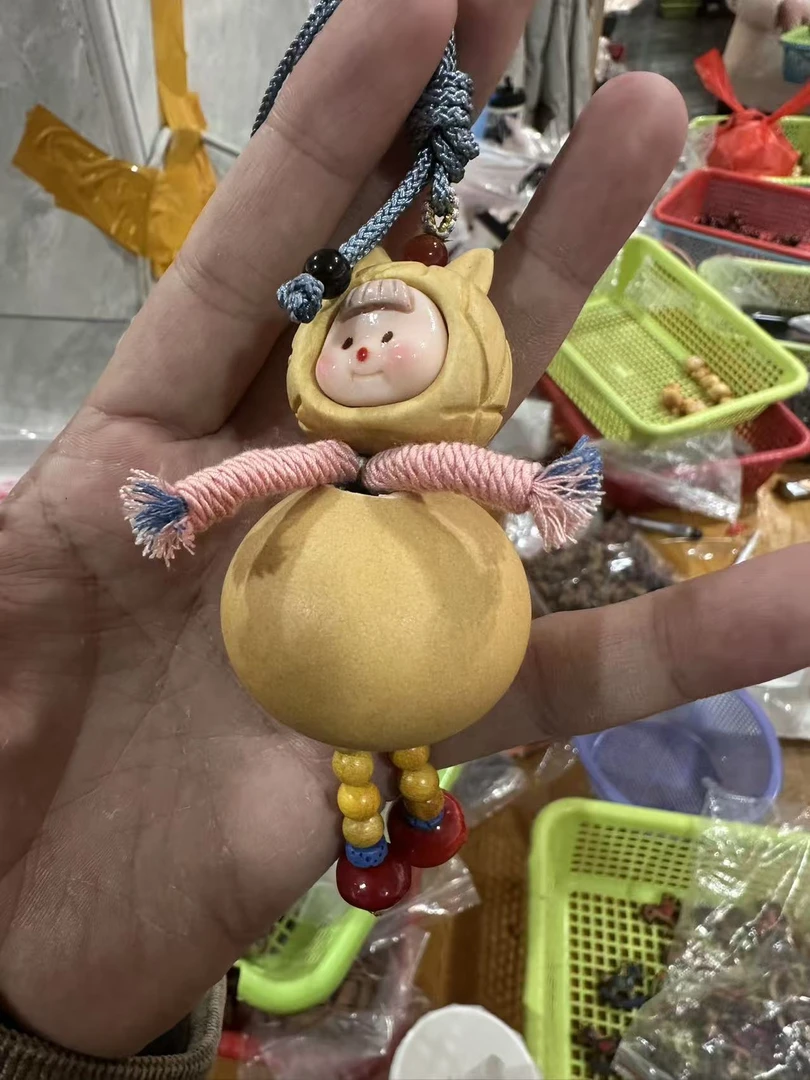 可爱风桃木娃娃挂饰