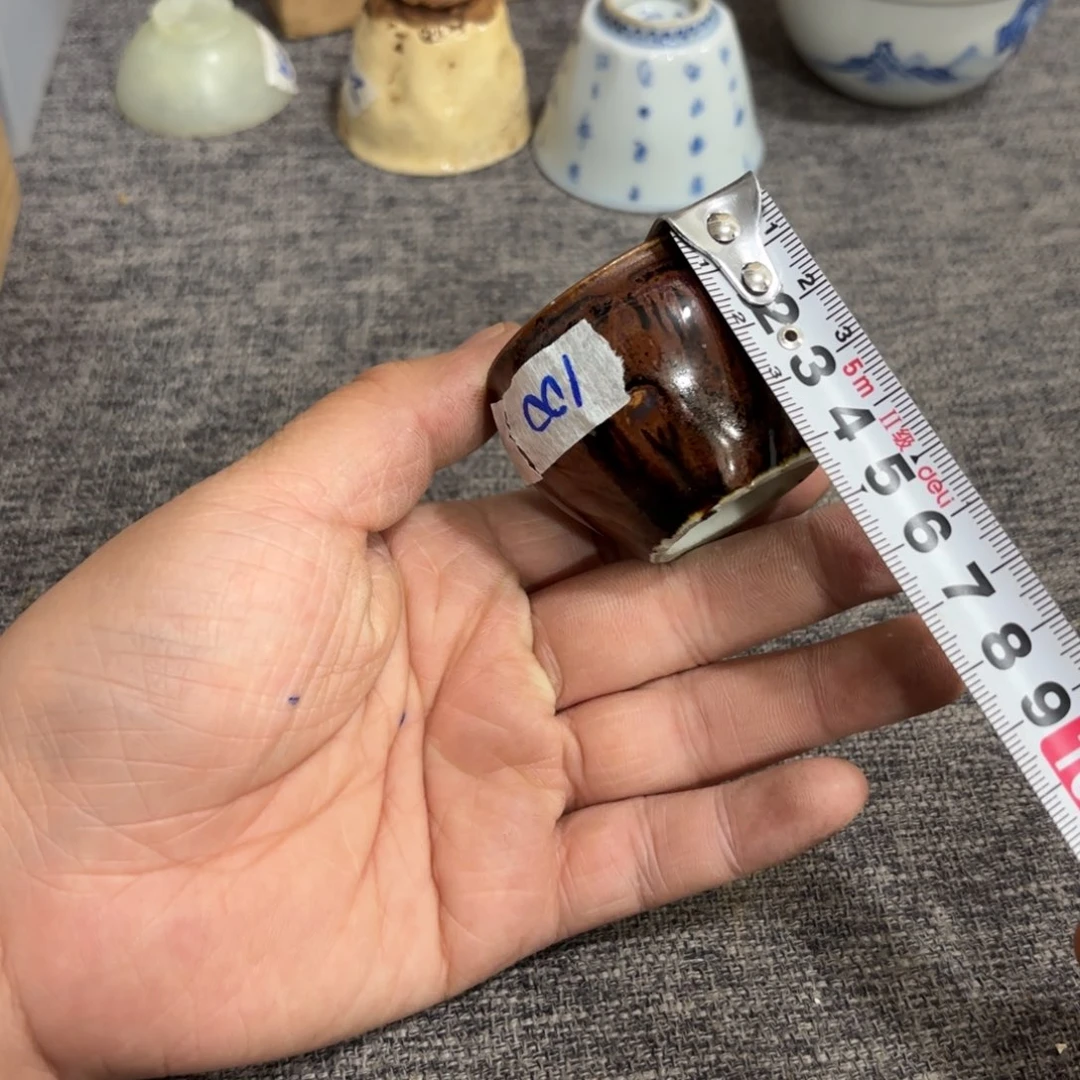 瓷片非常好看的花瓶