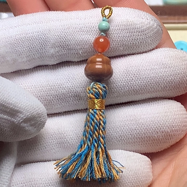 南红玛瑙未镶嵌珠宝奇石