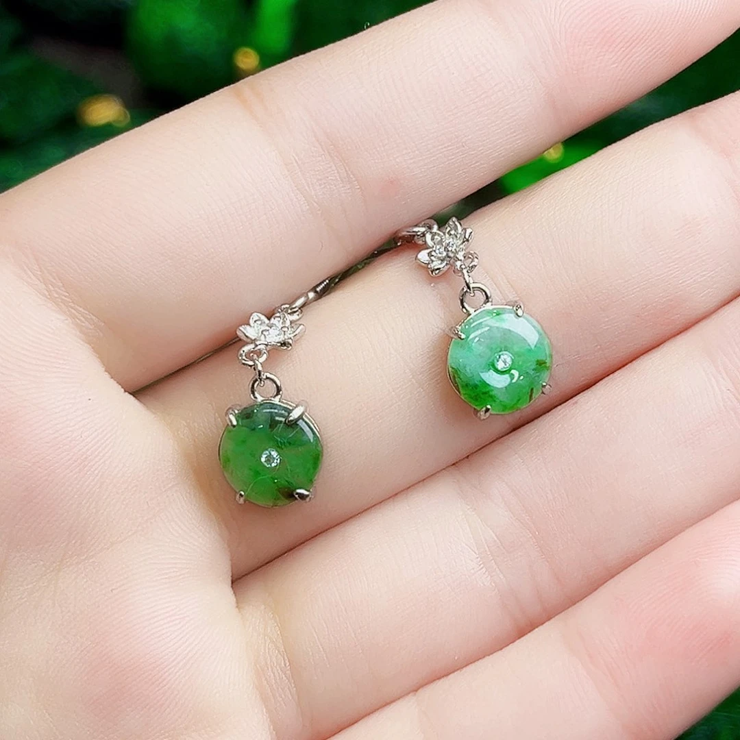 颈饰银S925镶嵌翡翠多样性