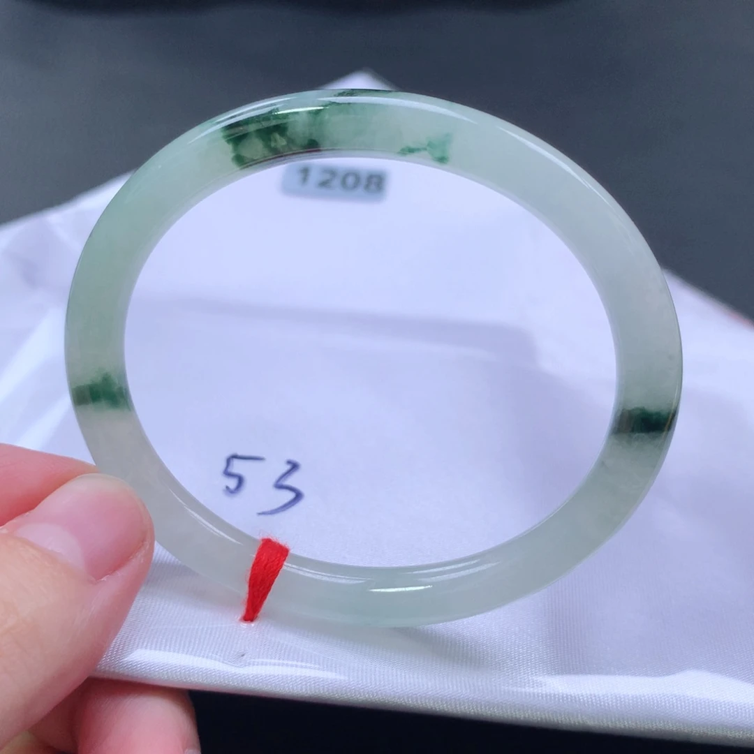 翡翠手镯（贵妃镯）未镶嵌1208号