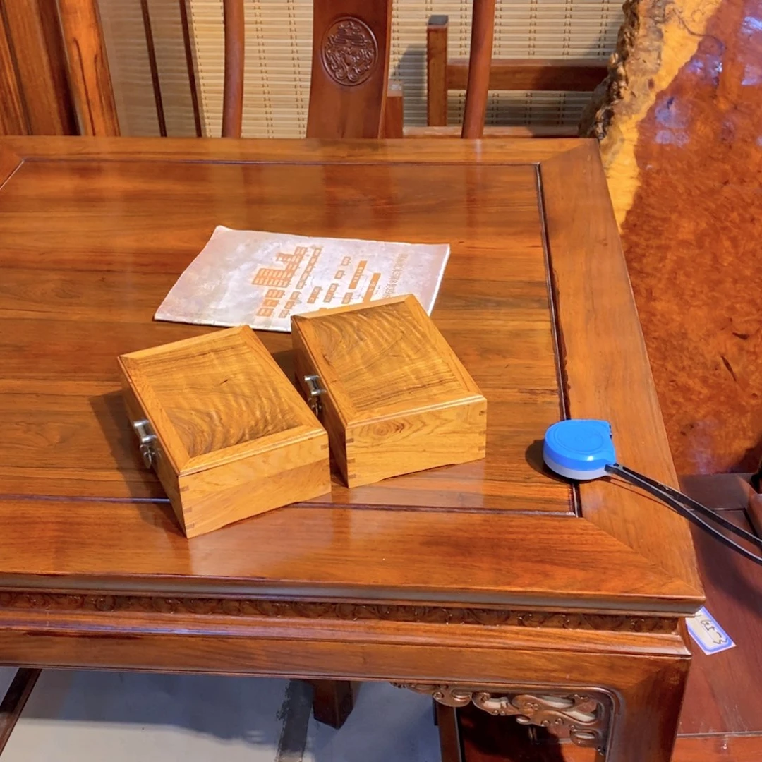 黄花梨/降香黄檀画**饥