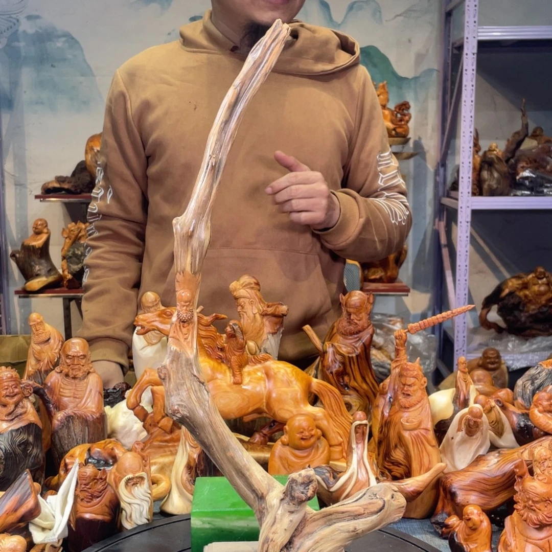 柏木（崖柏），。。。。。。。