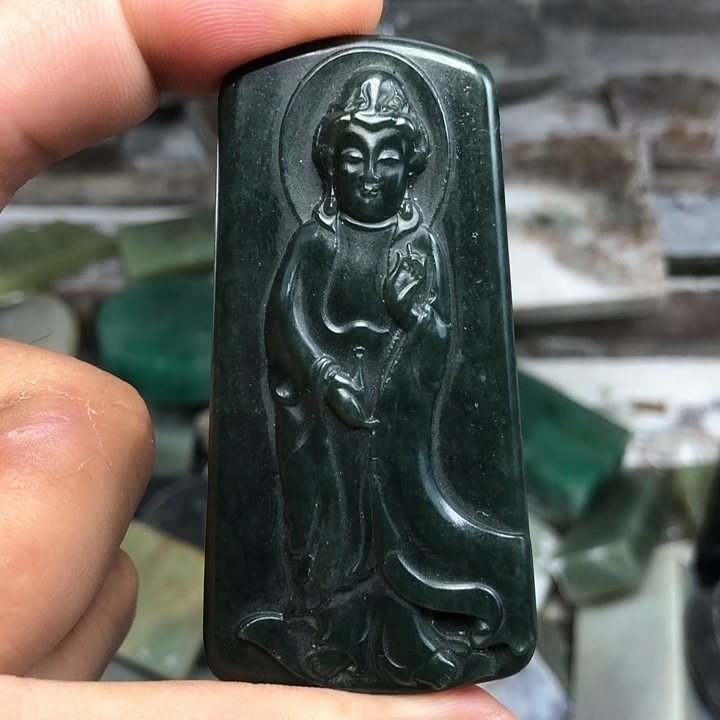 和田玉未镶嵌颈饰