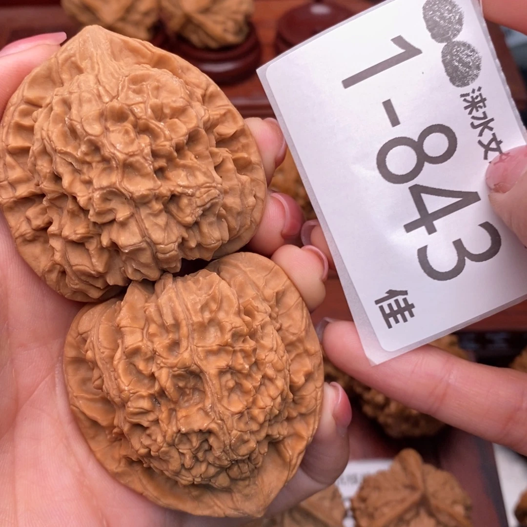 文玩核桃把件49官帽